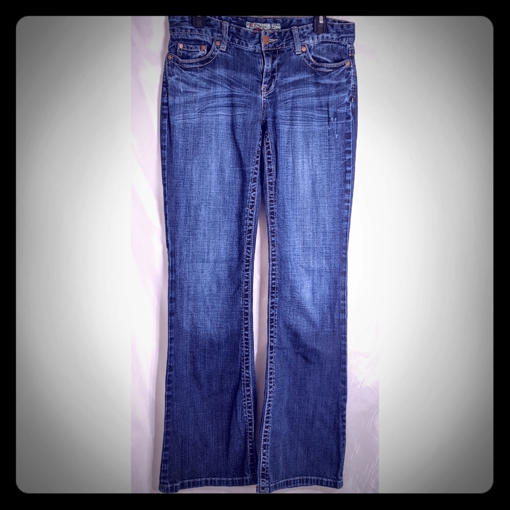BKE Star Flare Stretch Jeans 29" x 33 1/2"